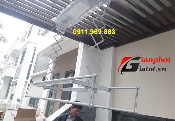 Giàn phơi điện tử Hòa Phát HP08